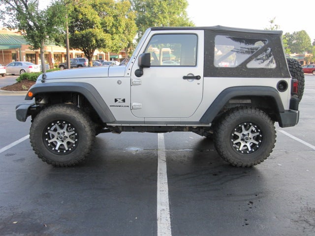 Pic Request - 285 70 R17 Tires | JKOwners Forum
